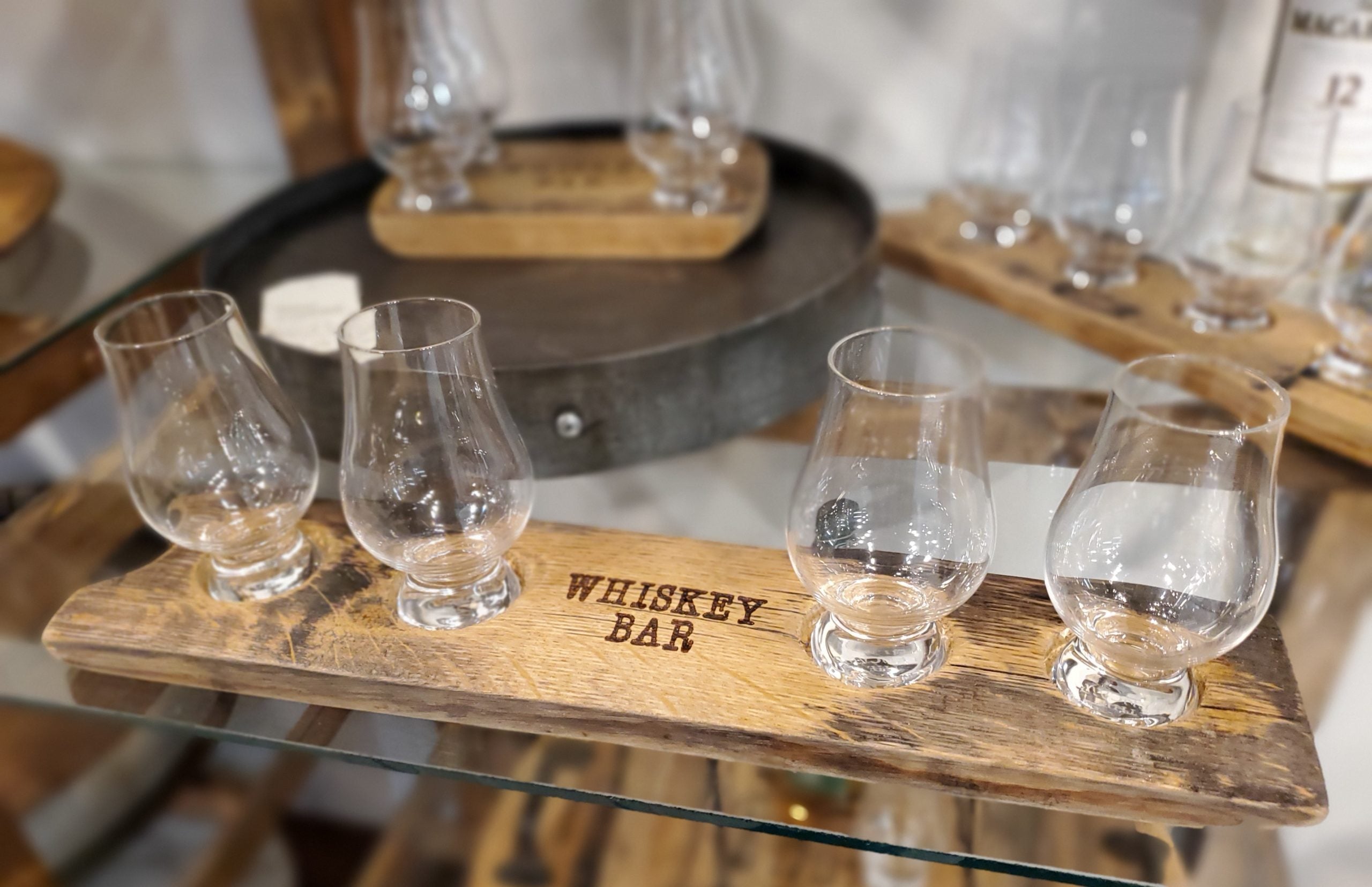 Reclaimed Liquor Oak Wood Tasting Flight Traywith 4 Glencairn Glasses